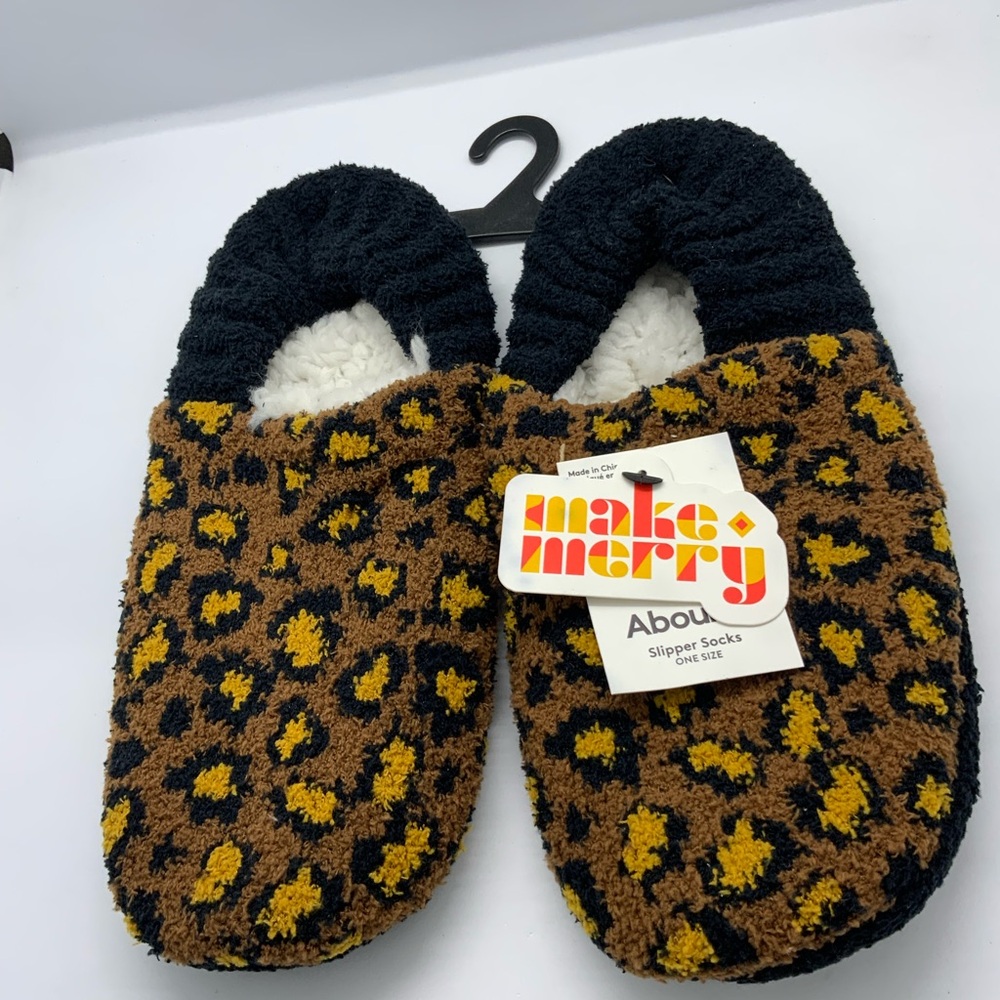 Abound Leopard Slipper Socks - Brown and Yellow